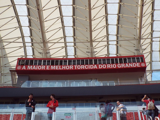 场带来了新 场带来了新