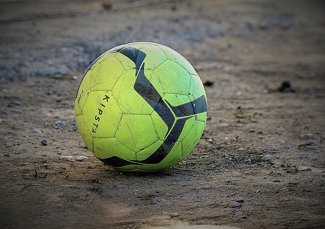 本文将从历 本文将从历